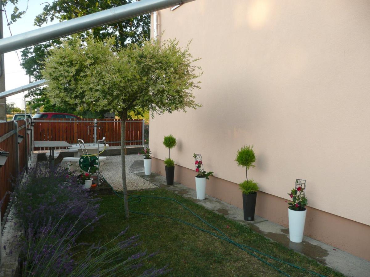 Levendula Vendégház Hajdunanas Exterior foto